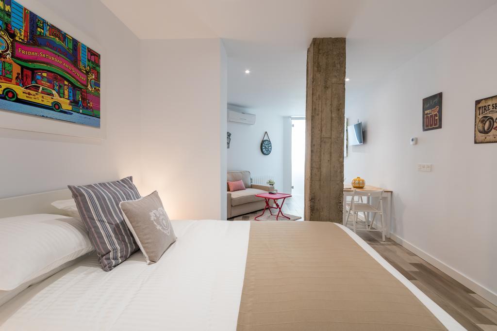 Apartamentos Centro En Recogidas, Granada Luaran gambar